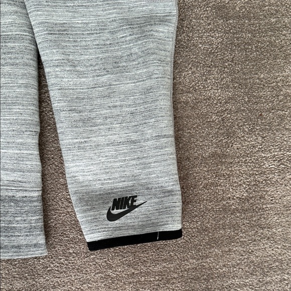 Nike Heather Gray Zip-Up - Picture 4 of 6
